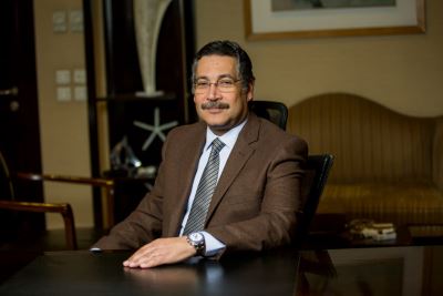 التعمير والإسكان يقدم خدمة لغة الإشارة بفرع جسر السويس لنهاية أغسطس