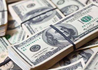 استقرار سعر الدولار في 31 بنكًا بختام تعاملات اليوم الثلاثاء