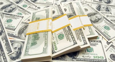 استقرار سعر الدولار اليوم الأحد في 30 بنكًا بختام التعاملات