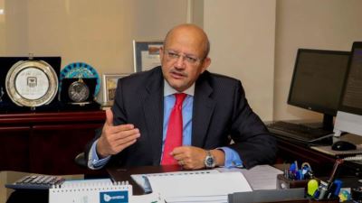 حسين رفاعي: خفض الفائدة يشجع البورصة ويخفف من عبء الدين العام 