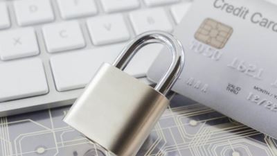 للحفاظ على أموالك.. نصائح عند استخدام وسائل الدفع الإلكتروني