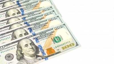 بلومبرج: 469 مليار دولار خسائر صناديق الاستثمار الأمريكية خلال 2020