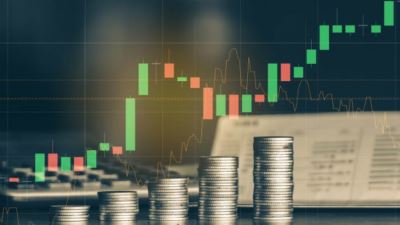 خبير مصرفي يتوقع تثبيت أسعار الفائدة باجتماع السياسة النقدية الخميس المقبل