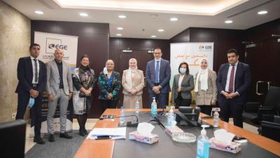 بنك تنمية الصادرات يتحمل تكاليف علاج وإجراء عمليات لأطفال مستشفى الناس «صور»