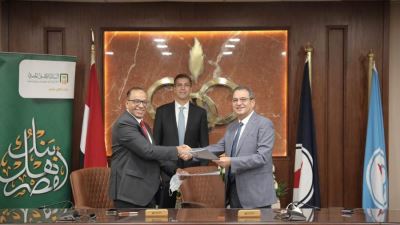 البنك الأهلي يتيح خدمة السحب النقدي من محطات «التعاون للبترول» عبر ماكينات POS