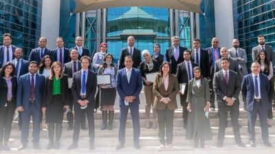 البنك الأهلي الكويتي - مصر يكرم فروعه الأفضل أداءً في 2020