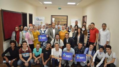 تنمية الصادرات ينظم دورة تدريبية للطلاب تحت عنوان البنوك في ظل التحول الرقمي «صور»