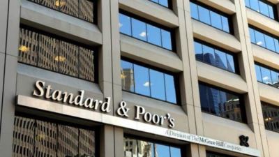 ستاندرد آند بورز: مصر لديها احتياطيات أجنبية كافية للحماية من ضغوط السوق