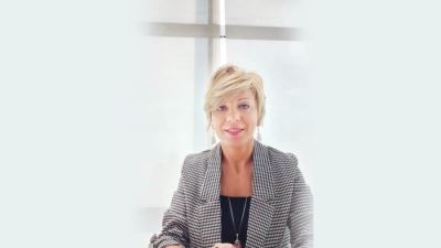 منى بدير ترجح إبقاء المركزي على أسعار الفائدة دون تغيير 