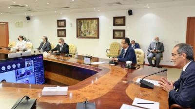 تعاون بين وزارة الاتصالات وجامعتى عين شمس والمنصورة لتنفيذ مشاريع بحثية تطبيقية