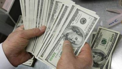 سعر الدولار اليوم الإثنين 11-10-2021 بمستهل التعاملات في البنوك