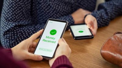 دراسة: المعاملات المالية عبر الموبايل ستتجاوز 870 مليار دولار بالأسواق الناشئة بحلول 2026