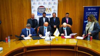 «جسور» توقع اتفاقية تعاون مع البنك الأهلي لتقديم خدمات تمويل الصادرات وتسوية المدفوعات