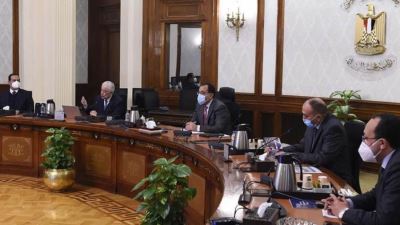 وزير التعليم: إنشاء نظام دفع موحد بالتنسيق مع المركزي للتعاون مع دور النشر