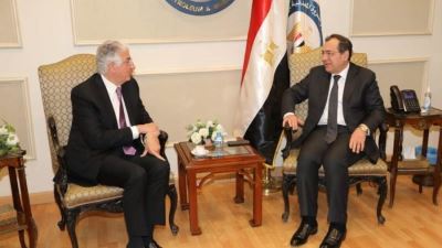 الملا يبحث مع رئيس المؤسسة الدولية الإسلامية لتمويل التجارة برامج التمويل للعام الحالي