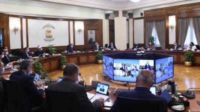 الحكومة توافق على رفع الحد الأدنى لعلاوة العاملين بالدولة.. وبدء صرفها أول أبريل