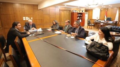 التعليم العالي والبنك المركزي يبحثان آليات تحقيق الشمول المالي بين شباب الجامعات