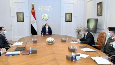 الرئيس السيسي يتابع موقف توفر السلع الغذائية في الأسواق على مستوى الجمهورية