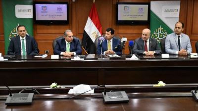 عكاشة: البنك الأهلى يستهدف نشر 2000 ماكينة صراف آلى بمراكز الشباب لتعزيز الشمول المالي