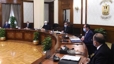 رئيس الوزراء: نواصل اتخاذ التدابير الممكنة لتقليل حدة التأثيرات السلبية للأزمة العالمية الراهنة