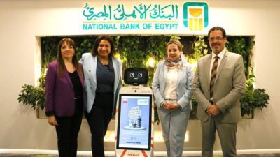 البنك الأهلي رائدًا في تصميم فروع الخدمات الإلكترونية .. والابتكار على رأس الأولويات  