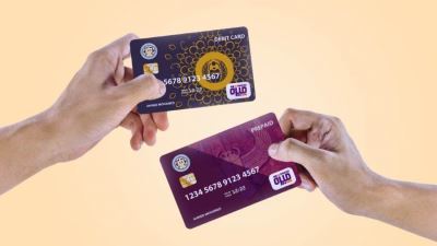 بطاقة ميزة تتيح 30% من الراتب مقدمًا لمدة 6 أشهر