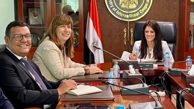 المشاط تبحث فرص التعاون الإنمائي مع البنك الأوروبي لإعادة الإعمار