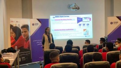 بنك QNB الأهلي يقدم محاضرة تثقيف مالي لطلاب أكاديمية السويدي بمناسبة اليوم العالمي للشباب