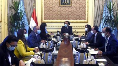 «مدبولي» و«المشاط» يستعرضان تمويل مشروعات برنامج «نُوَفِّي» بالتعاون مع شركاء التنمية