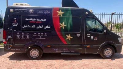 وزارة التخطيط تسلم النيابة العامة سيارات مراكز تكنولوجية جديدة لخدمات للمواطنين