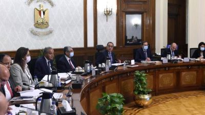 رئيس الوزراء يتابع موقف تنفيذ التكليفات الرئاسية بشأن الحزمة العاجلة للإصلاح الاقتصادي 