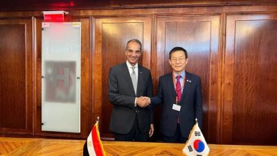 عمرو طلعت يبحث جذب الاستثمارات الكورية إلى قطاع الاتصالات وتكنولوجيا المعلومات