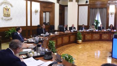 بحضور وكيل «المركزي»: مدبولي يتابع جهود التعامل مع تداعيات الأزمة الروسية – الأوكرانية