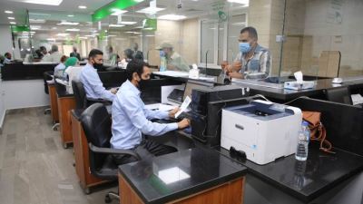 مكاتب البريد تشهد اقبالاً كبيراً على شراء كراسات شروط الإسكان الاجتماعي "سكن لكل المصريين ٣"