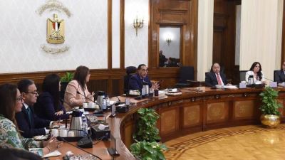 رئيس الوزراء يتابع الترتيبات النهائية للمؤتمر الاقتصادي 