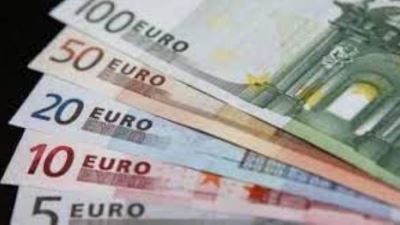 استقرار اليورو عند مستوى 24 جنيه خلال تعاملات اليوم
