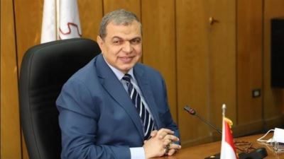 القوى العاملة تنفي إرسال رسائل نصية لتحديث بيانات العمالة غير المنتظمة وتحصيل رسوم رمزية 