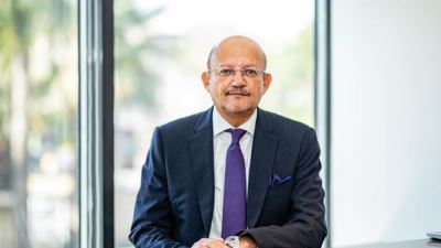 بنك قناة السويس يحصد جائزة أفضل رئيس تنفيذي لعام 2022 من انترناشيونال فاينانس البريطانية