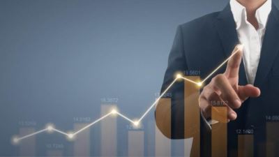 سهم CIB يرتفع 3.9% ويتصدر تداولات البورصة بقيمة 400.7 مليون جنيه