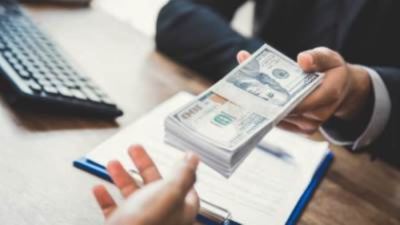 سعر الدولار اليوم الأربعاء 7-12-2022 بختام التعاملات في البنوك