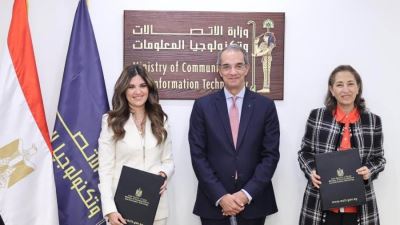 عمرو طلعت يشهد توقيع اتفاقية تعاون بين جامعة مصر للمعلوماتية و"مايكروسوفت"