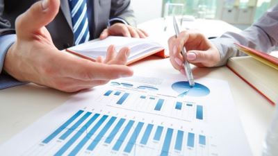 ما هي تحركات البنوك بعد قرار المركزي برفع سعر الفائدة 3%؟