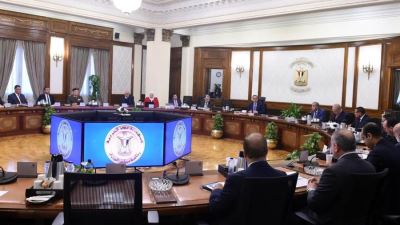 رئيس الوزراء: حل مشكلات المستثمرين يبعث رسائل إيجابية لمجتمع الأعمال في الداخل والخارج