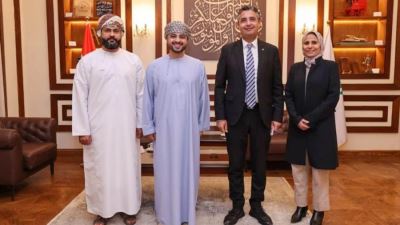 شريف فاروق يستقبل نصر البوسعيدي نائب رئيس البريد بسلطنة عُمان