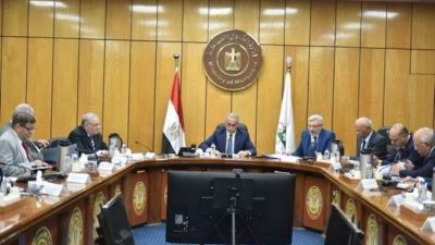 القوى العاملة: 32 مليون اعانات لـ 9103 عاملاً من صندوق إعانات الطوارئ خلال 6 شهور