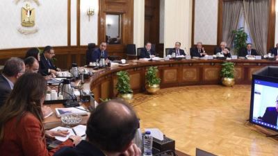 مدبولي يترأس اجتماع لجنة متابعة توصيات المؤتمر الاقتصادي  بحضور محافظ المركزي 