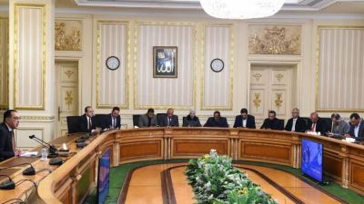 رئيس الوزراء: تنفيذ إجراءات وخطوات وثيقة سياسة ملكية الدولة المتعلقة بملف الطروحات