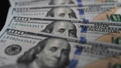 سعر الدولار اليوم الاثنين 13-2-2023 بختام التعاملات في البنوك