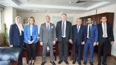 نائب وزيرة التخطيط يلتقي كبير الاقتصاديين بـ visa لتعزيز الشراكة في مجالات الرقمنة 