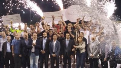 طارق فايد يشهد ختام الدورة الرمضانية التي نظمها بنك القاهرة ويوزع الجوائز على الفائزين